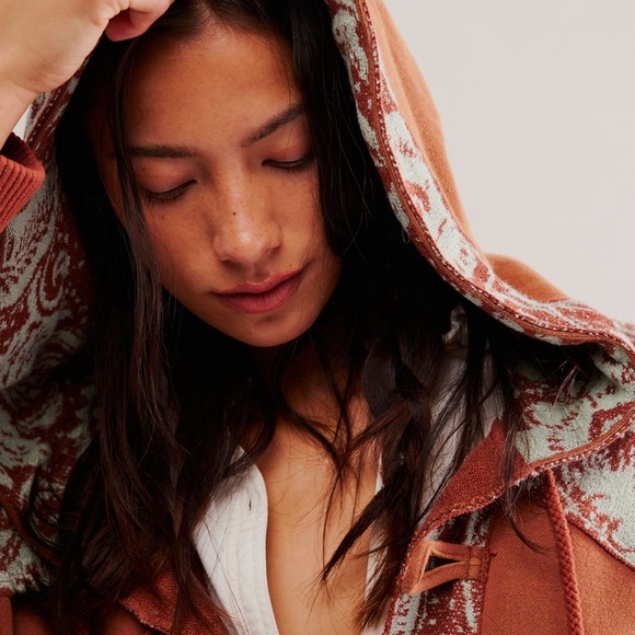 Free People last splash Rust and turquoise Patterned sweatshirt - Picture 2 of 10